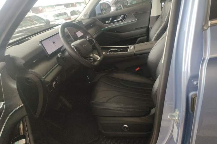 Used Chery Fengyun T9 2024 120 Long-Range Flagship Version 7 Seats Ternary Lithium