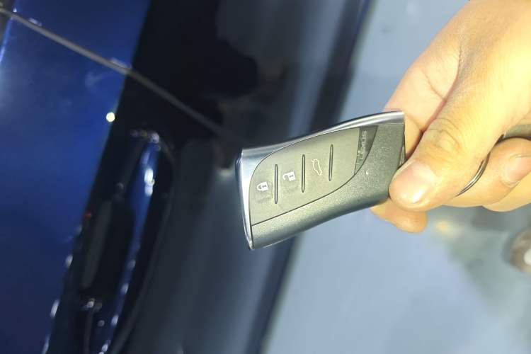 Used Lexus ES 2025 200 Premium Edition