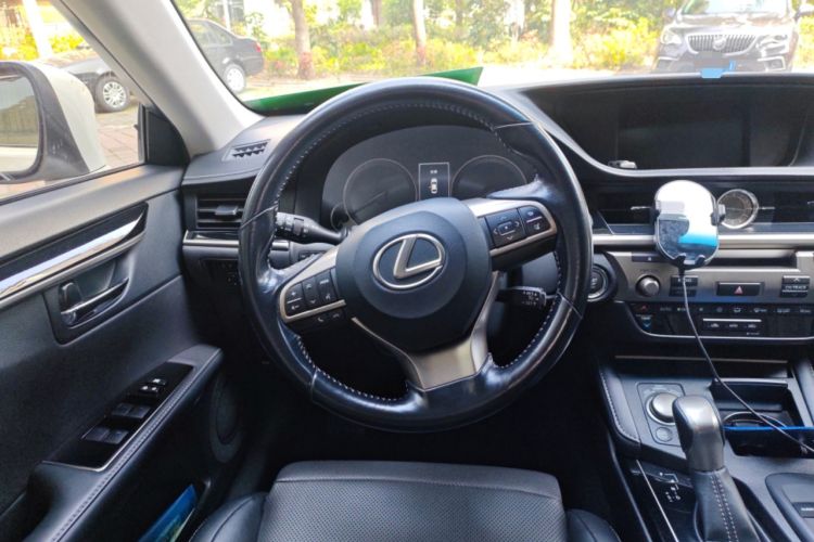 Used Lexus ES 2015 200 Elite Edition