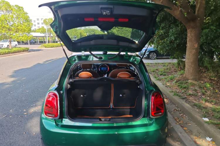 Used MINI MINI 2020 1.5T COOPER Artist