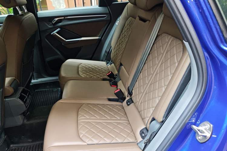 Used Audi Q3 2023 Updated 45 TFSI quattro Stylish and Dynamic Edition Left Rear Seat