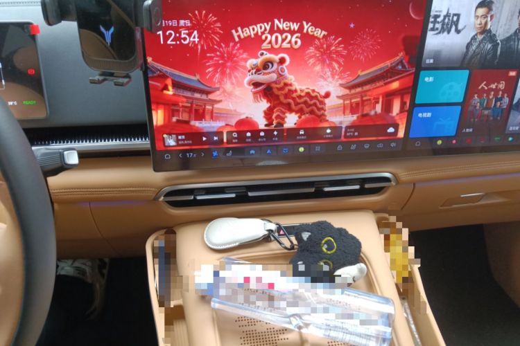 Used VOYAH Dream 2025 PHEV Four-Wheel Drive Prestige Kunpeng Edition