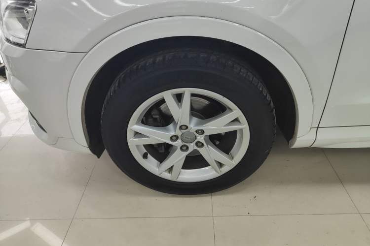 Used Audi Q3 2017 35 TFSI Fashion Model
