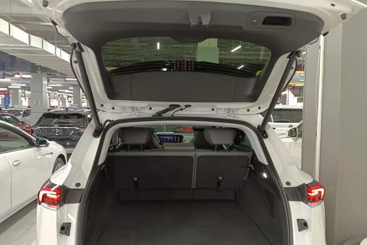 Used Buick E5 2025 Model 620KM Prestige Edition
