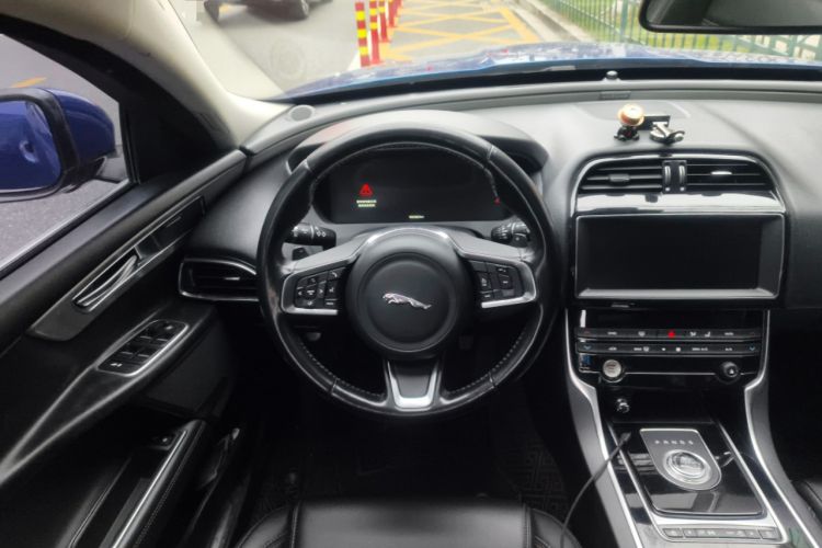 Used Jaguar XEL 2019 2.0T 200 PS Deluxe Edition
