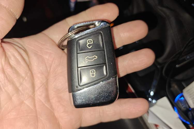 Used Volkswagen Passat New Energy 2019 430 PHEV Hybrid Elite Edition Vehicle Key