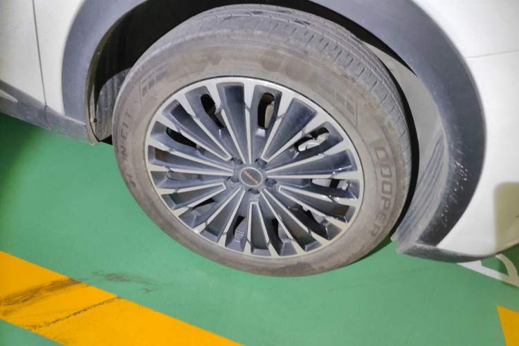 Used EXEED Stellar C-DM 2024 1.5T Extended-Range Pro Exterior 7