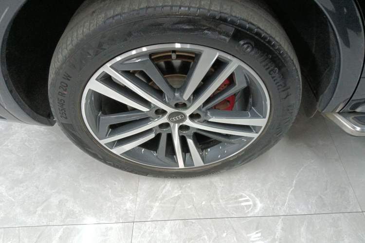 Used Audi Q5L 2022 Updated Version 40T Luxury Elegant Edition
