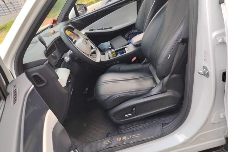 Used Geely Galaxy L7 2023 1.5T 115 km MAX
