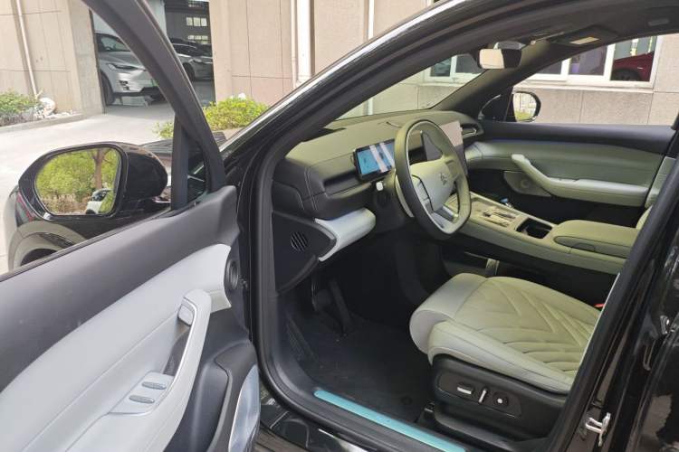 Used Nio ES6 2025 75 kWh