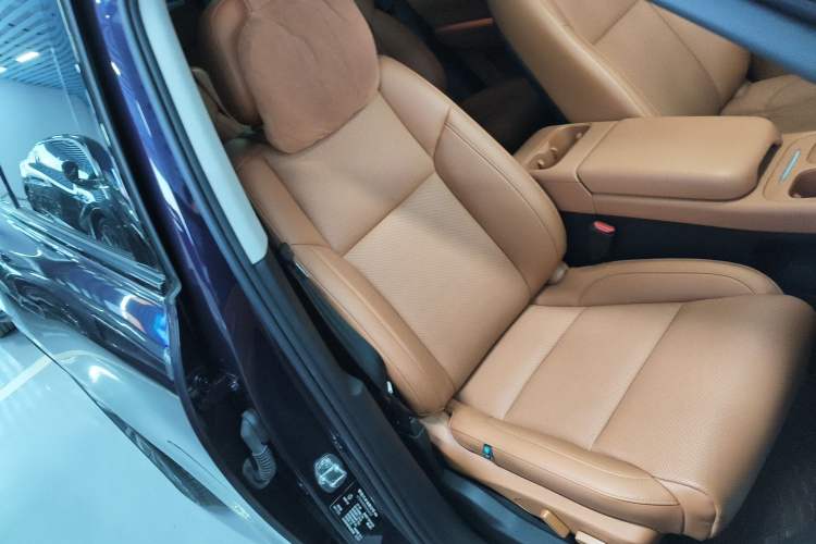 Used Leapmotor C16 2024 Range-Extended 200 LiDAR Edition
