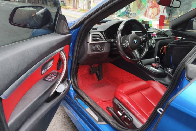 Used BMW 3 Series GT 2020 320i M Sport Package Driver Seat