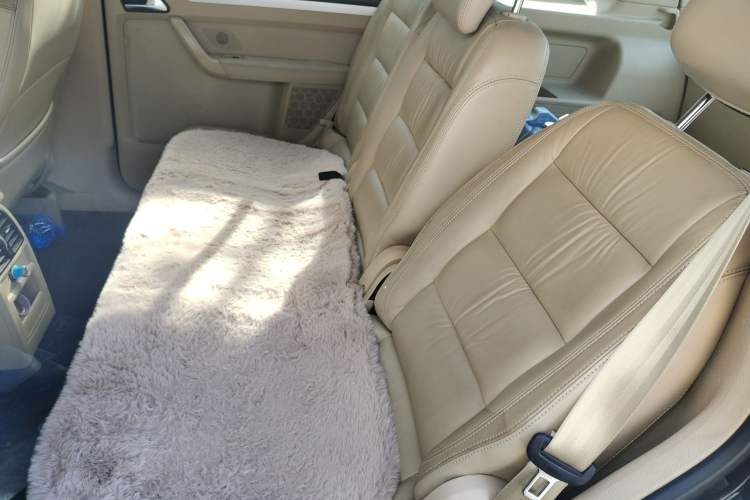 Used Volkswagen Touran 2011 1.4T DSG Zhiya Edition 5 Seats Left Rear Seat