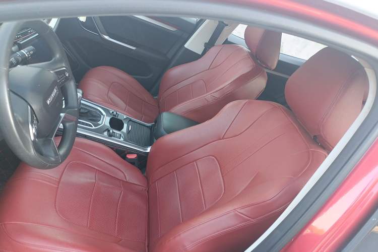 Used Haval H4 2019 Red-Label 1.5 GDIT DCT Elite SmartConnect Edition
