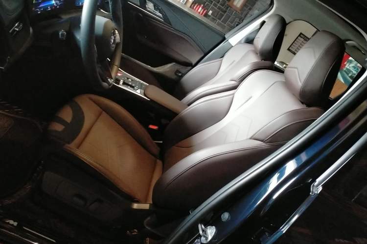 Used BMW iX1 2023 xDrive30L X Design Package