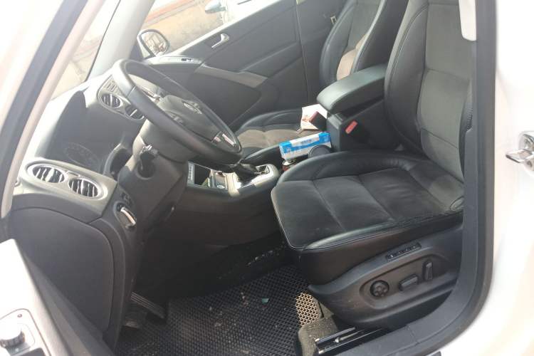 Used Volkswagen Tiguan 2012 2.0 TSI Automatic All-Wheel Drive Flagship Edition
