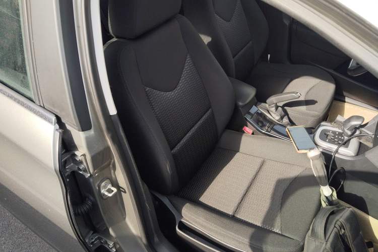 Used Citroen C4L 2014 1.8L Intelligent Drive Automatic Enjoyment Model
