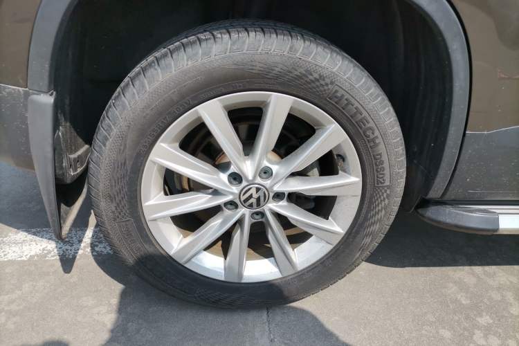 Used Volkswagen Tiguan 2016 280TSI Automatic Two-Wheel-Drive Silk Road Style Edition
