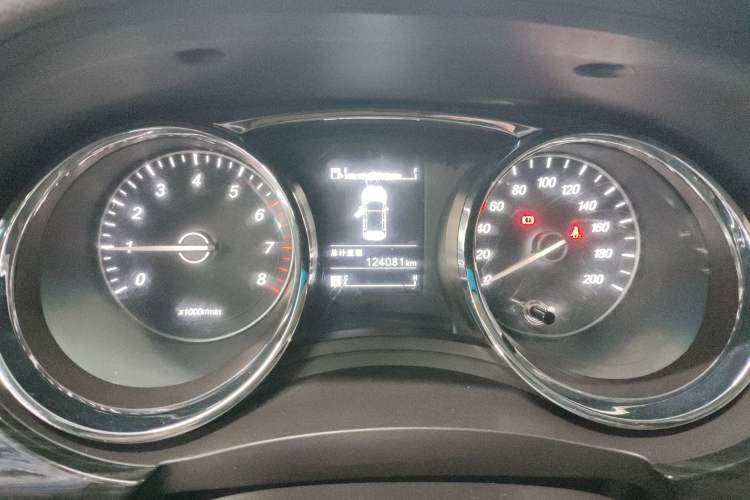 Used Baojun 730 2016 1.5T Manual Luxury Edition 7 Seats Instrument Cluster