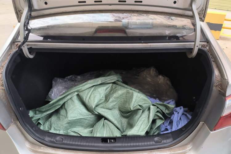 Used Hyundai Celesta 2011 1.6L Manual Comfort Edition
