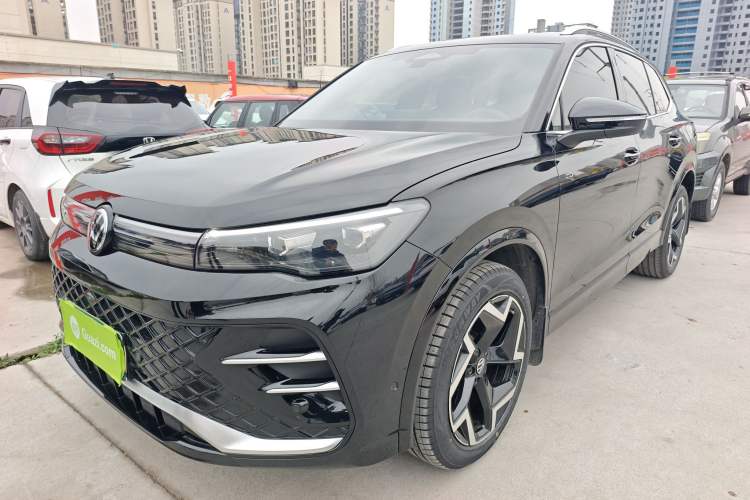 Used Volkswagen Tiguan L 2025 PRO 380TSI Two-Wheel-Drive R-Line Smart Edition