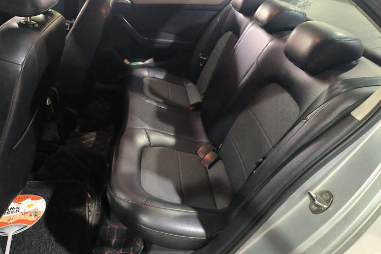 Used Volkswagen Santana 2015 1.6L Manual Comfort Edition Left Rear Seat