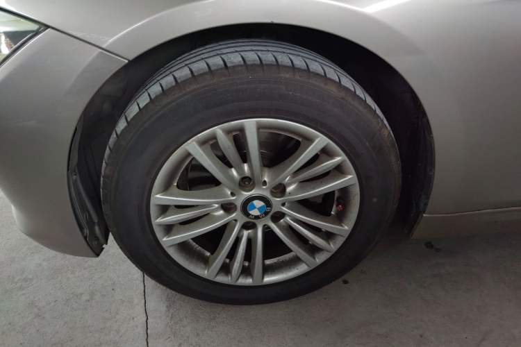 Used BMW 3 Series 2014 320Li Fashion Model