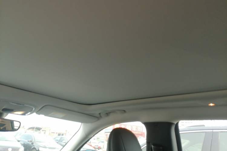 Used Jeep Cherokee 2019 2.0T Four-Wheel Drive Exclusive Edition China V
