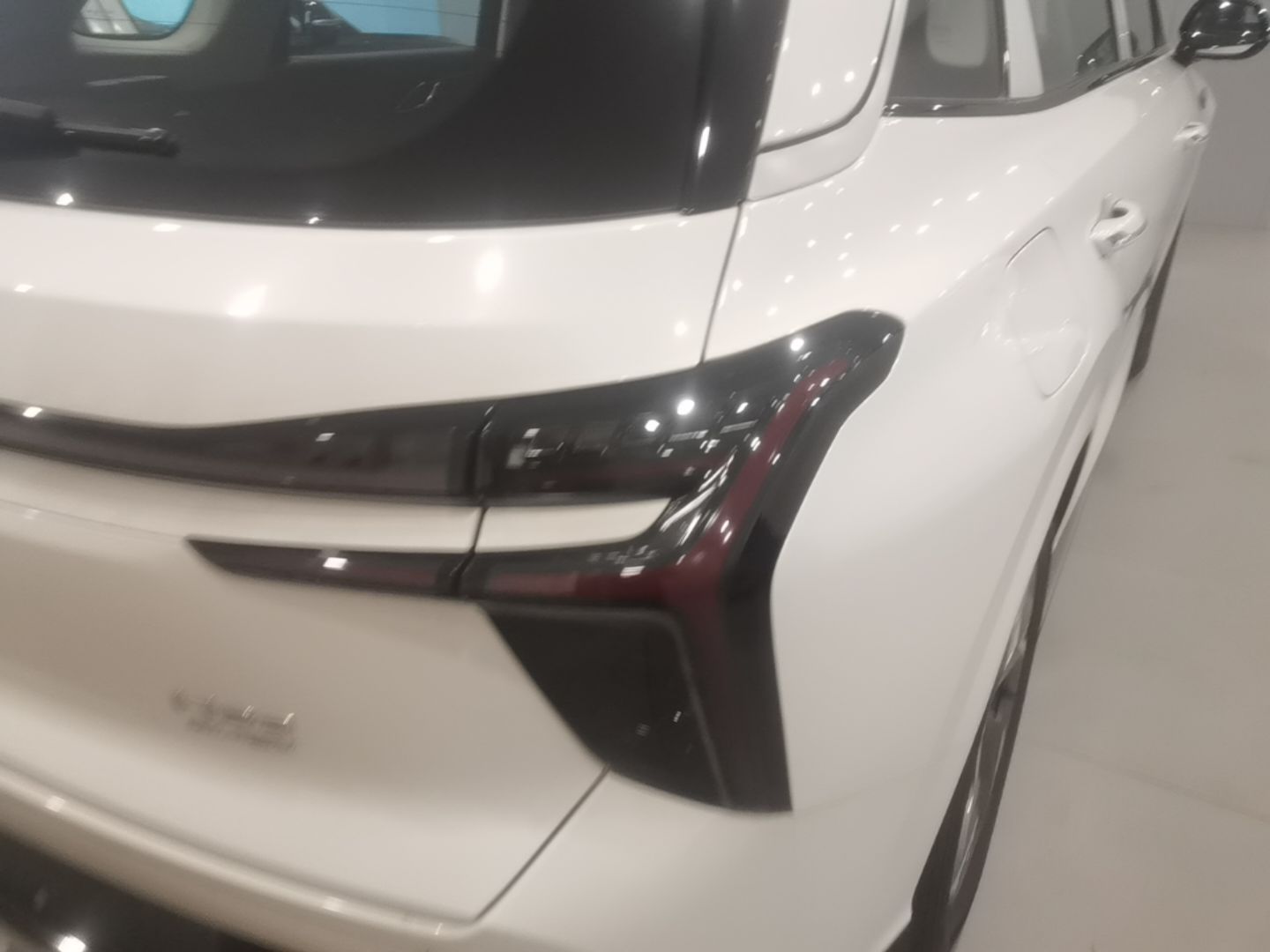 Hongqi HS3 PHEV 2025 Model 125km Jingwei 2 Millionth Anniversary Edition — снимка 9