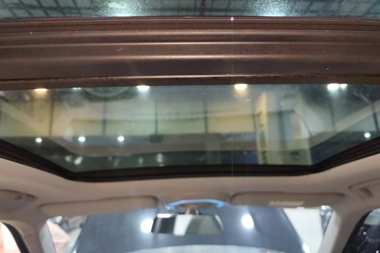Used Zotye Domy X7 2018 2.0T Automatic Prestige Edition Headliner