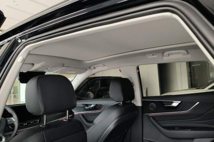 Used Hongqi HS5 2026 Model 2.0T Two-Wheel Drive Xuan Ying Edition
