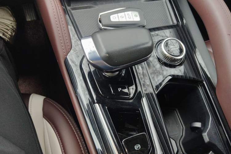 Used Geely Auto Monjaro L 2021 2.0TD DCT EVO Two-Wheel Drive Smart Luxury Version