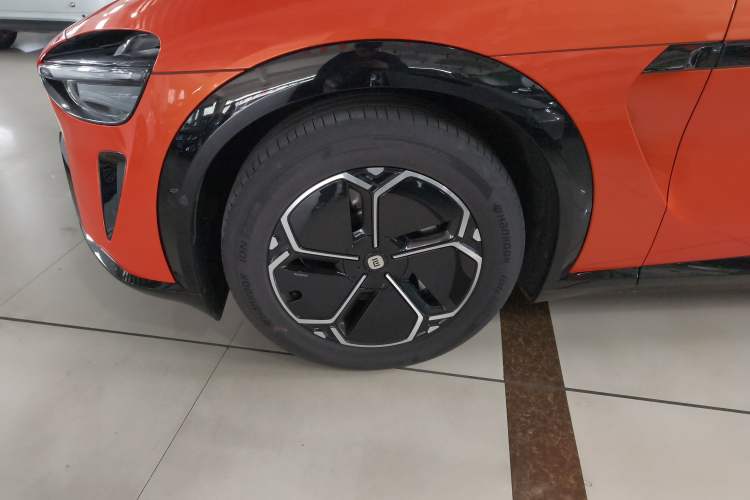 Used Xiaomi Auto YU7 2025 Ultra-Long Range All-Wheel Drive Pro Version