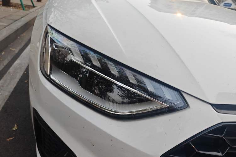 Used Audi A4L 2022 40 TFSI Luxury Dynamic Model