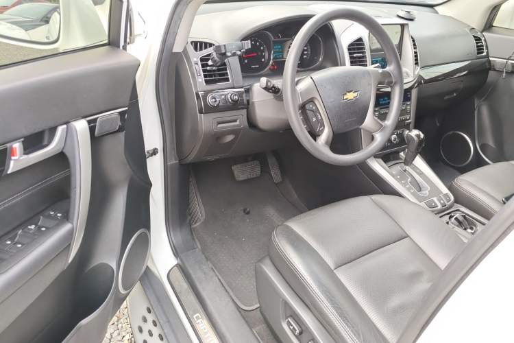 Used Chevrolet Captiva 2017 2.4L Two-Wheel Drive Luxury Edition 7 Seats