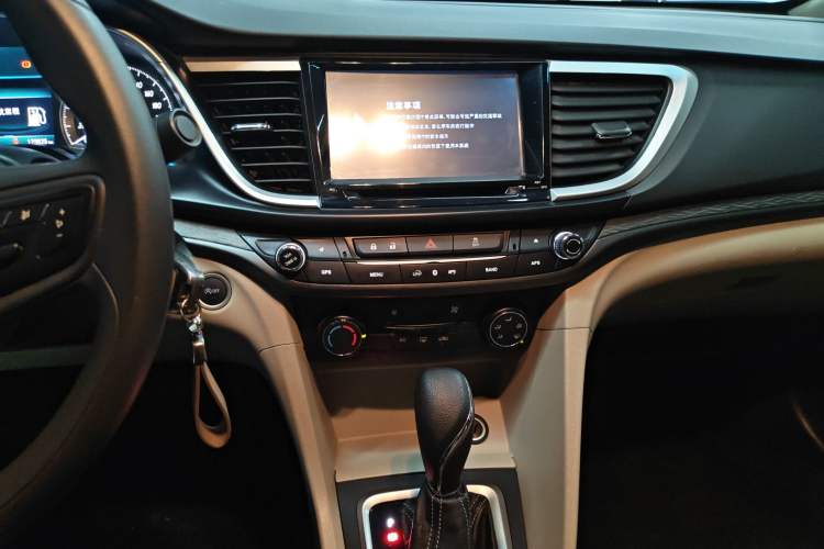 Used Buick GT 2015 15N Automatic Elite Version Audio And AC Panel