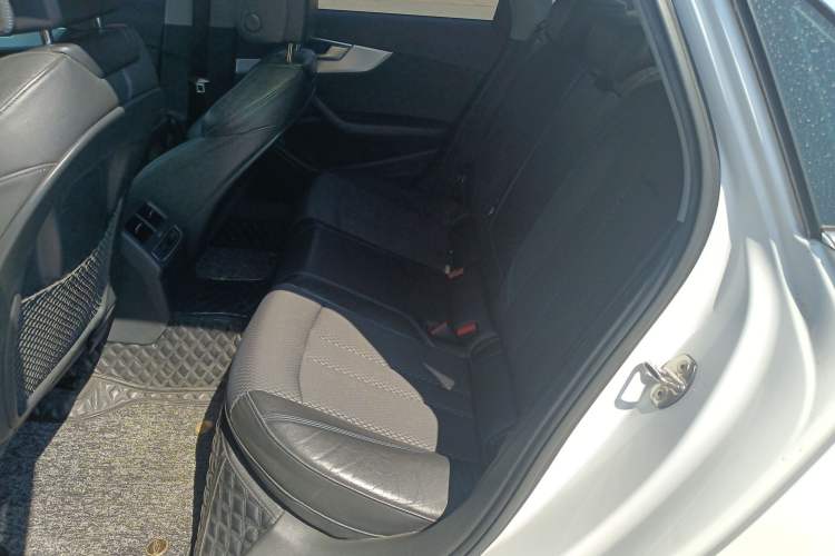 Used Audi A4L 2018 30th Anniversary Edition 40 TFSI Sport Edition Left Rear Seat