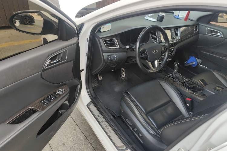 Used Hyundai Mistra 2016 1.6T Automatic Flagship TOP Model
