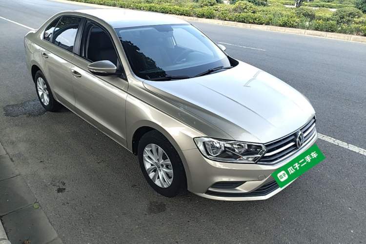 Used Volkswagen Bora 2016 1.6L Automatic Fashion Model