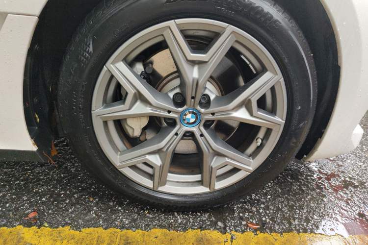 Used BMW i3 2024 eDrive 35 L Exterior 7
