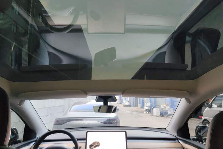 Used Tesla Model Y 2021 Long-Range All-Wheel-Drive Version 3D7