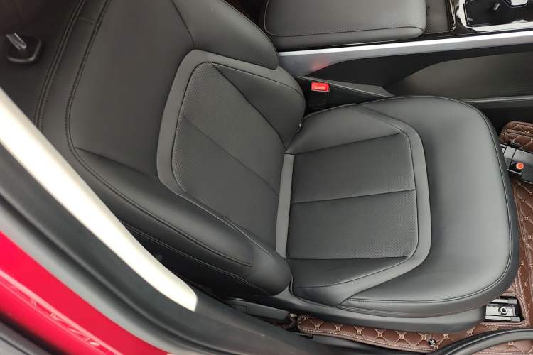 Used Wuling Xingguang 2024 Co-Creation Edition 510 Advanced Model