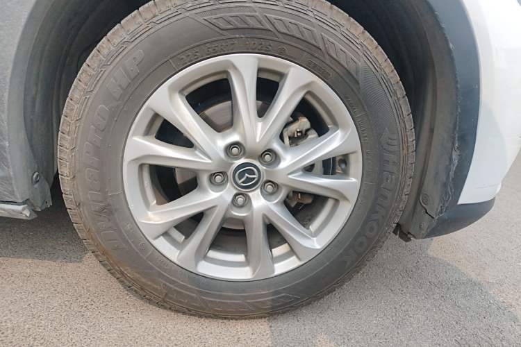 Used Mazda CX-4 2018 2.0L Automatic Two-Wheel Drive Blue Sky Dynamic Version China V Standard
