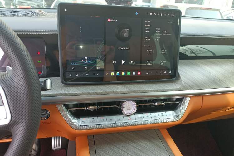 Used Tank 500 New Energy 2023 Hi4-T Audio And AC Panel