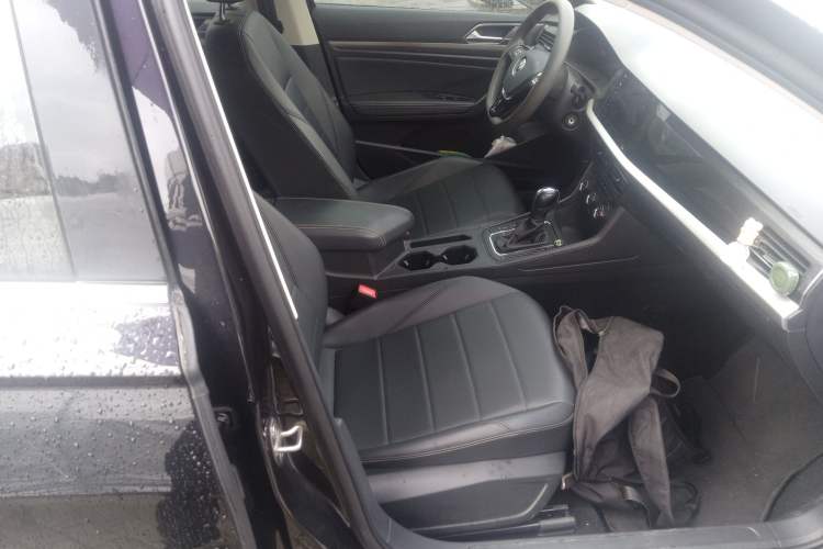 Used Volkswagen Lavida 2021 1.5L Automatic Comfort Edition
