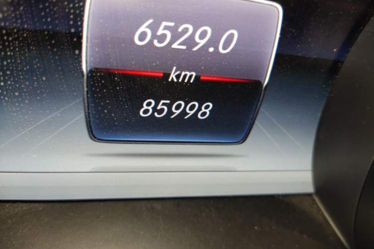 Used Mercedes-Benz E-Class 2017 E 200 Coupe Odometer Close Up