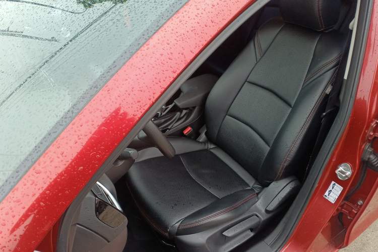 Used Mazda 3 Axela 2016 Hatchback 1.5L Automatic Comfort Model Left Front Seat