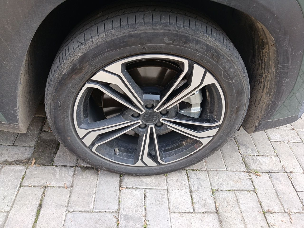 Geely Galaxy L7 2025 EM-i 115km Exploration Edition — снимка 8