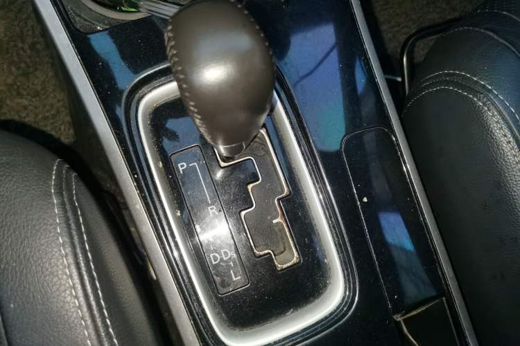 Used Mitsubishi Outlander 2018 2.0L Two-Wheel Drive Glory Edition 5 Seats
