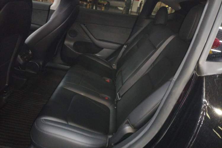 Used Tesla Model Y 2022 Rear-Wheel-Drive Version